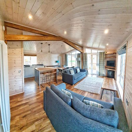 Mac Skyline Lodges بالّوتْشْ المظهر الخارجي الصورة