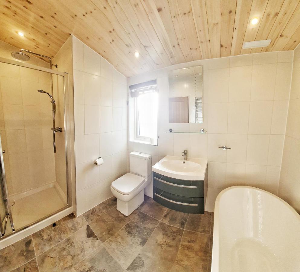 Mac Skyline Lodges بالّوتْشْ المظهر الخارجي الصورة